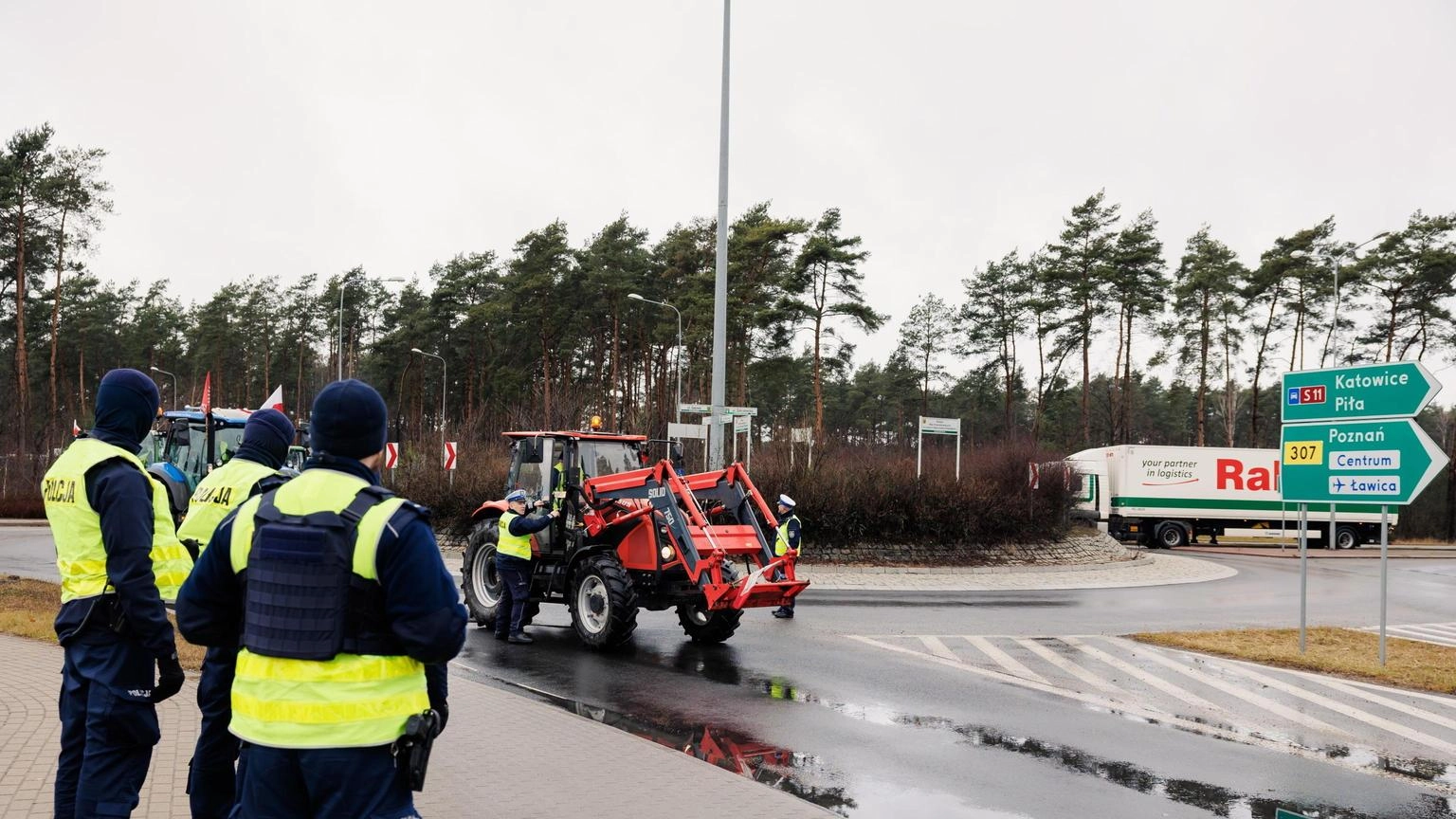 Un'auto travolge i pedoni in Polonia, 17 feriti