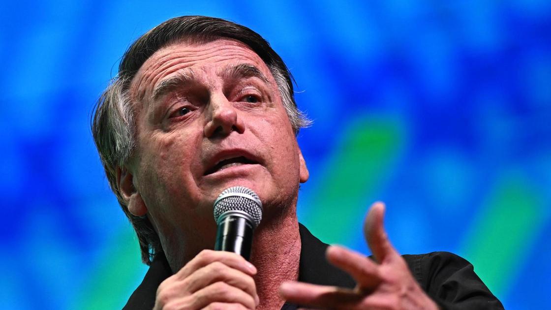 Jair Bolsonaro annuncia candidatura alle elezioni presidenziali del 2026