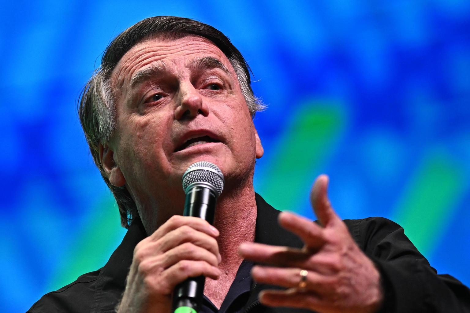 Jair Bolsonaro annuncia candidatura alle elezioni presidenziali del 2026