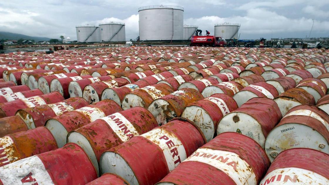 Il petrolio è in lieve rialzo in avvio, wti a 73,40 dollari