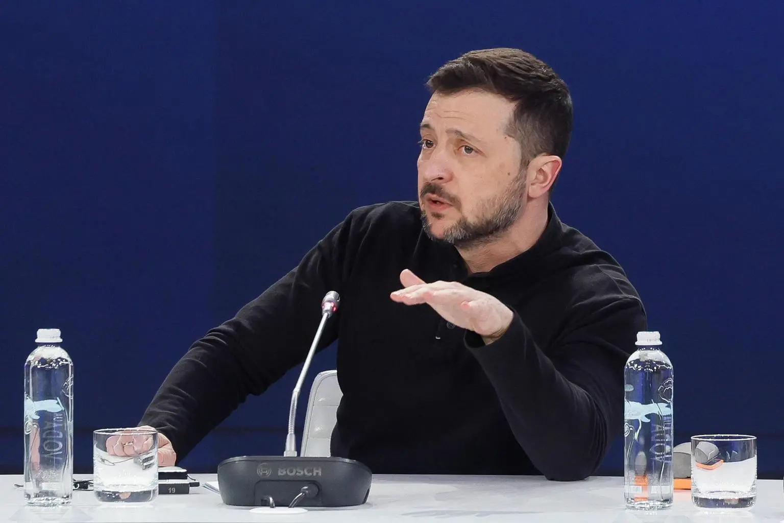 Accordo tra Ucraina e Usa sulle terre rare: Zelensky sottolinea l'importanza dei colloqui con Trump