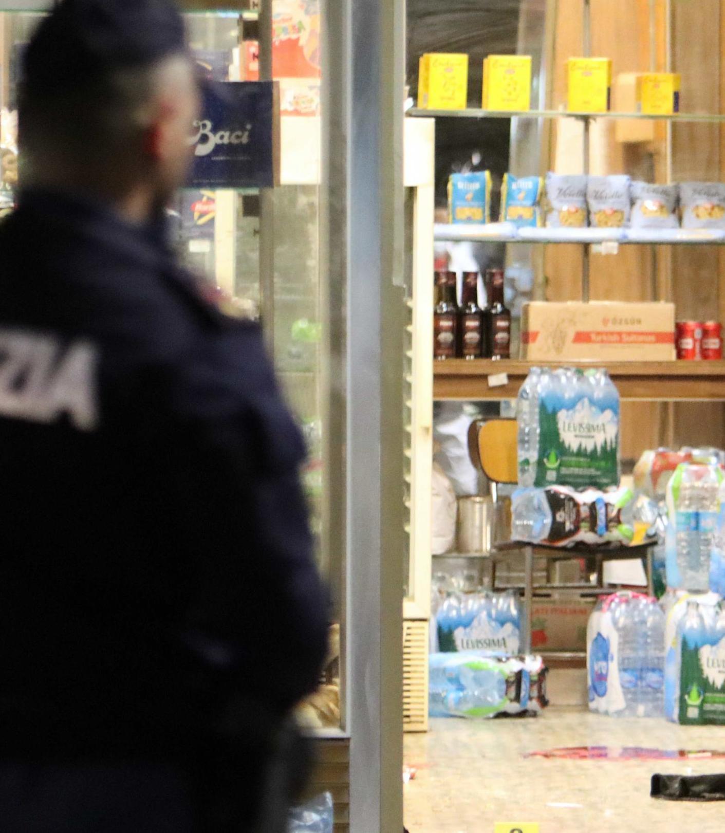 L’omicidio in panetteria. Preso il figlio del fornaio . La fuga filmata dalle telecamere