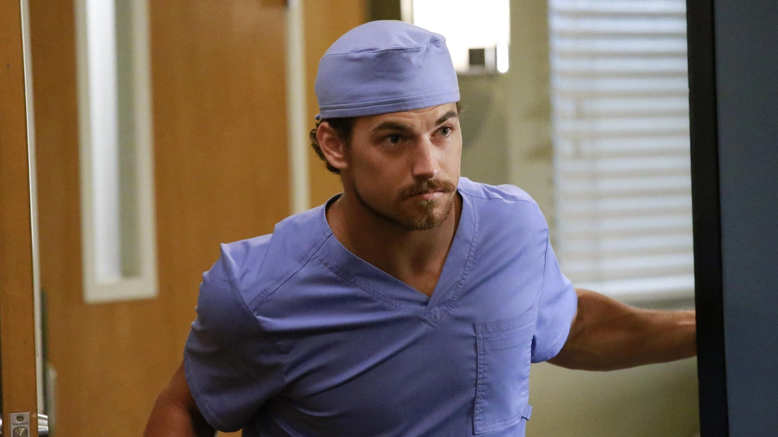 Giacomo Gianniotti nella serie americana 'Grey's Anatomy' (Ansa Foto)