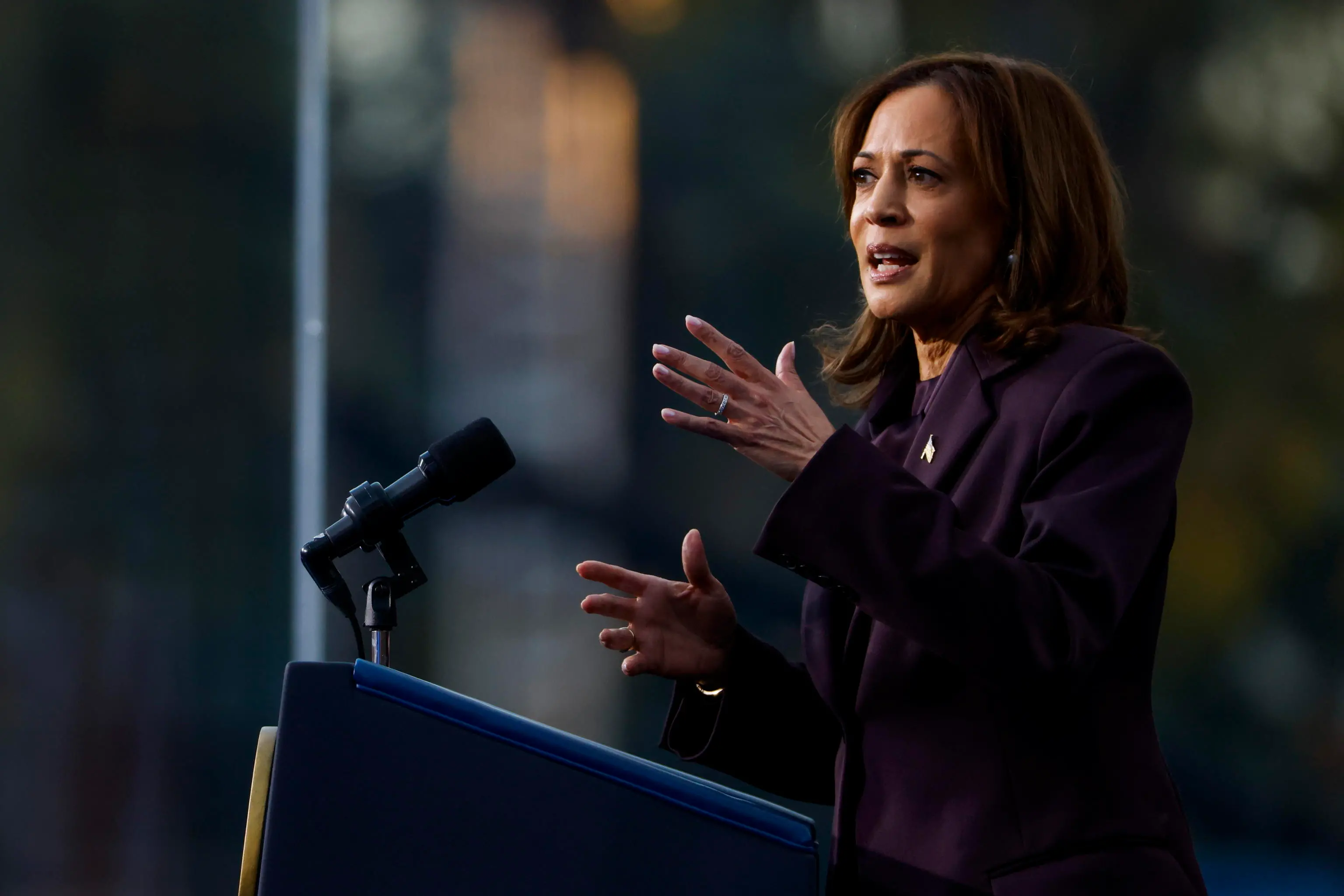 Kamala Harris, il discorso della sconfitta. “Solo col buio si vedono le stelle”