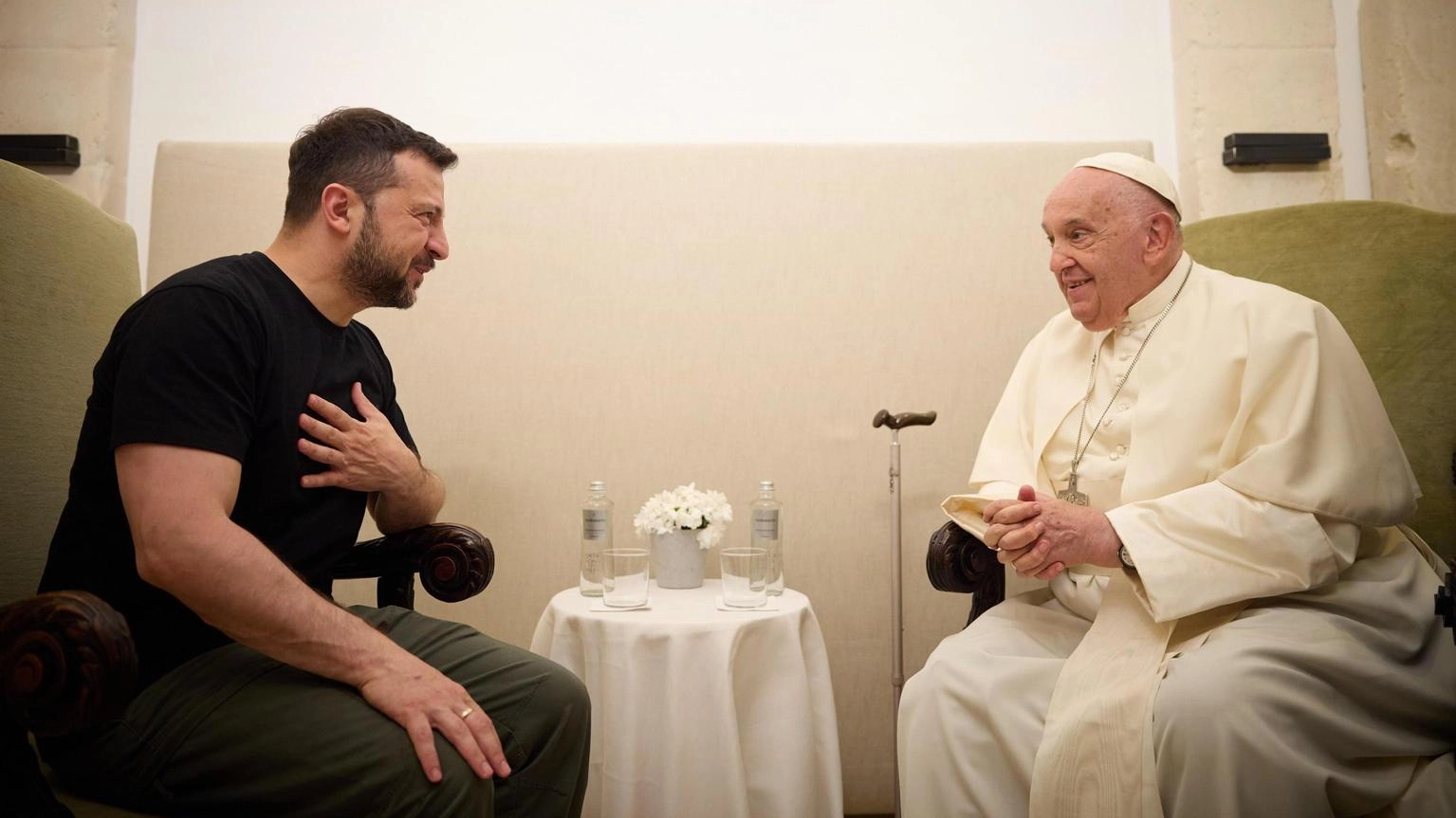 Zelensky domani a Roma vede Meloni, venerdì il Papa