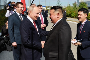 La visita di Putin in Corea del Nord: asse “contro l’Occidente”. Usa allarmati