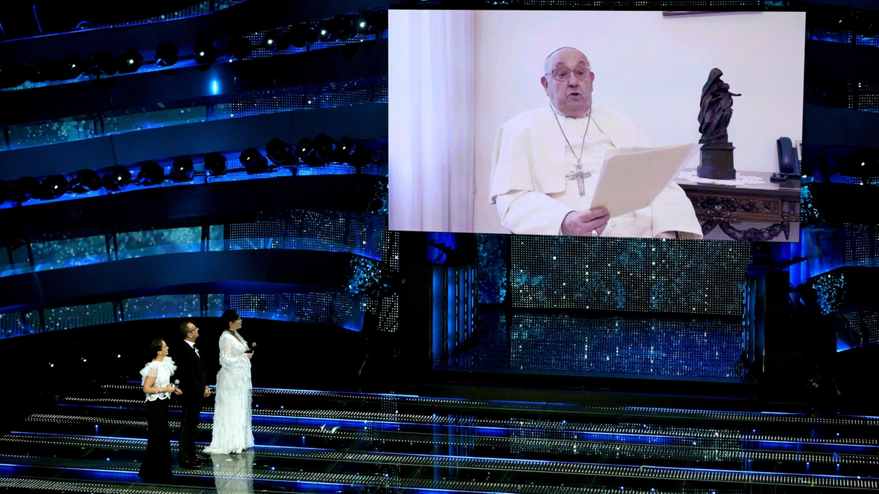 Il videomessaggio di Papa Francesco a Festival di Sanremo 2025 (Ansa)