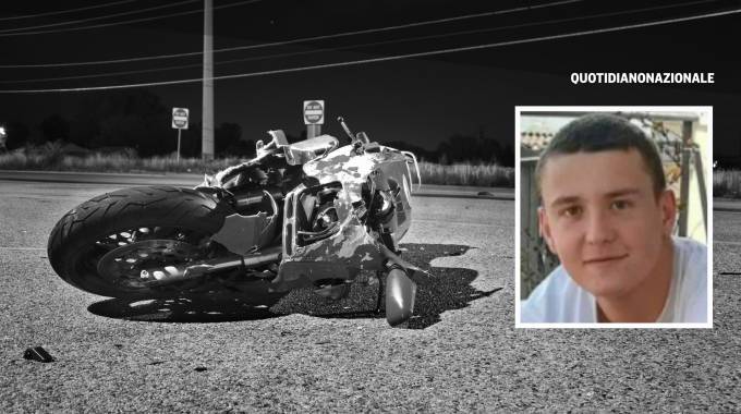 Incidente Stradale Sulla Casilina, Auto Fuori Strada: Alisia Muore A 19 ...